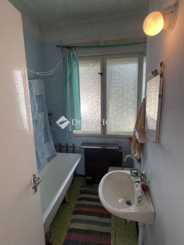 Eladó családi ház, Salgótarjánban 30 M Ft, 4 szobás