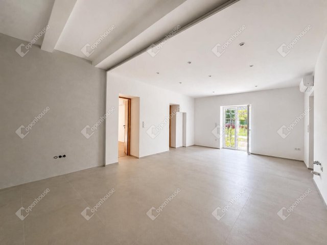 Eladó ikerház, Gárdonyban 79.9 M Ft, 4 szobás