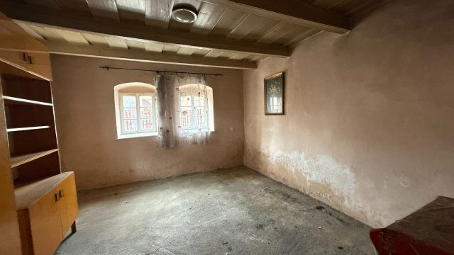 Eladó családi ház, Ecséden 14 M Ft, 2 szobás