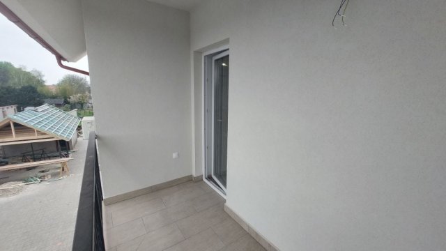 Eladó téglalakás, Besnyőn 31.9 M Ft, 2 szobás