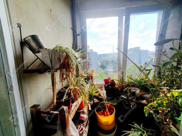 Eladó panellakás, Miskolcon 29.9 M Ft, 3 szobás