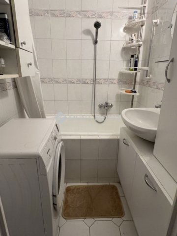 Eladó panellakás, Székesfehérvárott 44.9 M Ft, 2 szobás