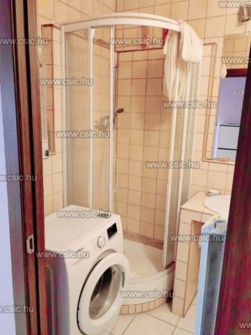 Eladó telek, Budapesten, III. kerületben 61.8 M Ft, 1+2 szobás