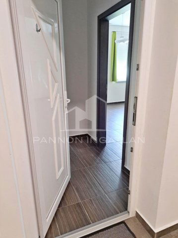 Kiadó téglalakás, albérlet, Úrkúton 120 E Ft / hó, 1+1 szobás