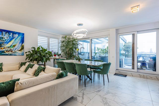 Eladó téglalakás, Budapesten, XV. kerületben 175 M Ft, 4 szobás