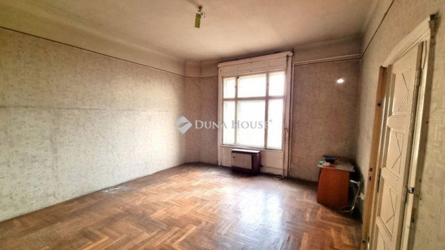 Eladó téglalakás, Budapesten, VII. kerületben 104 M Ft, 5 szobás