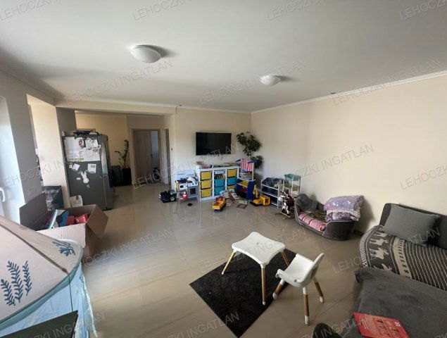 Eladó ikerház, Sényőn 79.5 M Ft, 5 szobás