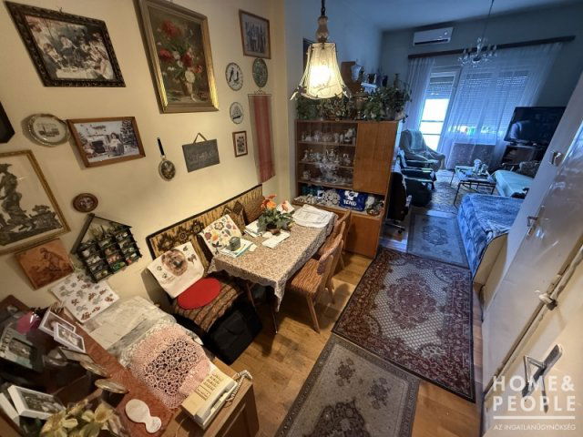 Eladó téglalakás, Szegeden 39 M Ft, 1 szobás