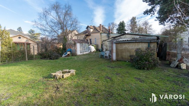 Eladó téglalakás, Siófokon 60 M Ft, 2 szobás