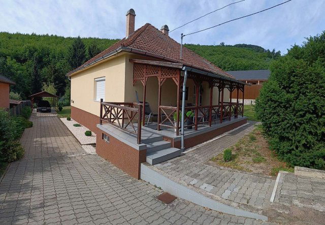 Eladó családi ház, Parádsasváron 59.9 M Ft, 3 szobás