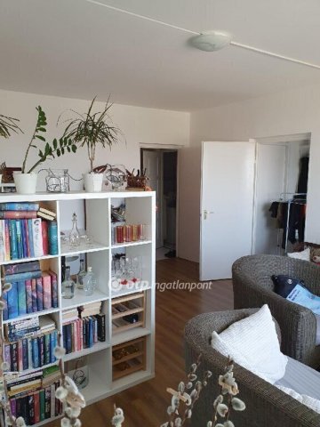 Eladó panellakás, Budapesten, XV. kerületben 56 M Ft, 1+1 szobás