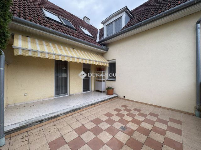 Kiadó téglalakás, albérlet, Győrött, Pataházi utcában