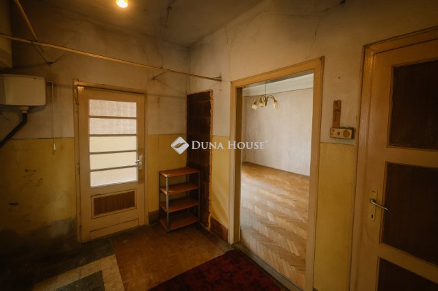 Eladó családi ház, Budapesten, XVIII. kerületben 95 M Ft