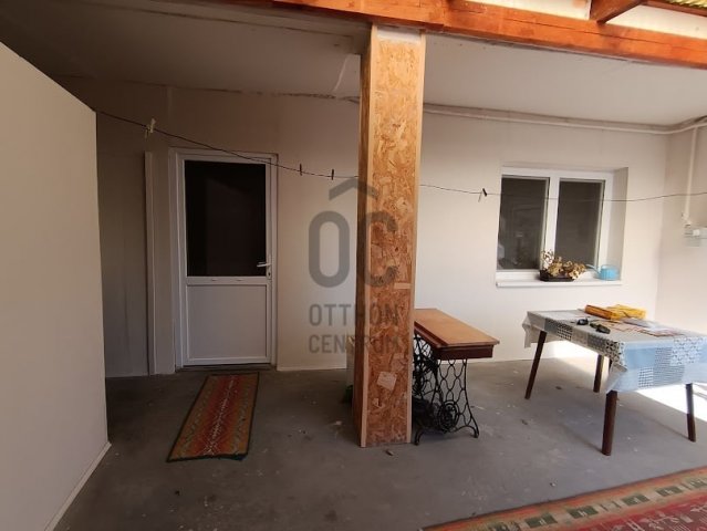 Eladó családi ház, Kalocsán 43.5 M Ft, 3 szobás