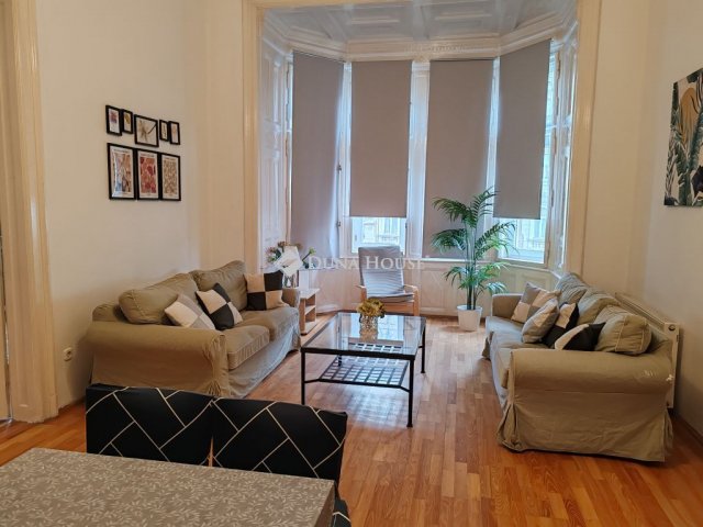 Kiadó téglalakás, albérlet, VI. kerületben, Teréz körúton