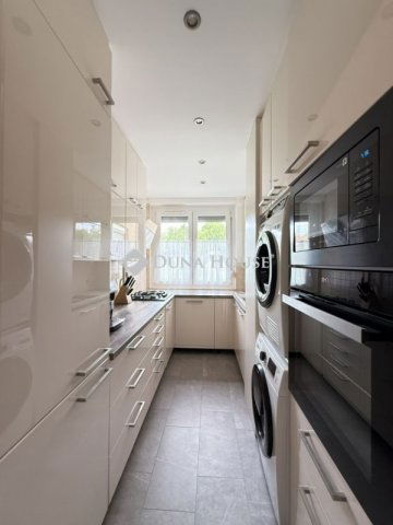 Eladó panellakás, Budapesten, III. kerületben 115.5 M Ft