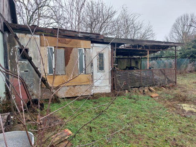 Eladó családi ház, Baracskán 24.9 M Ft, 2 szobás