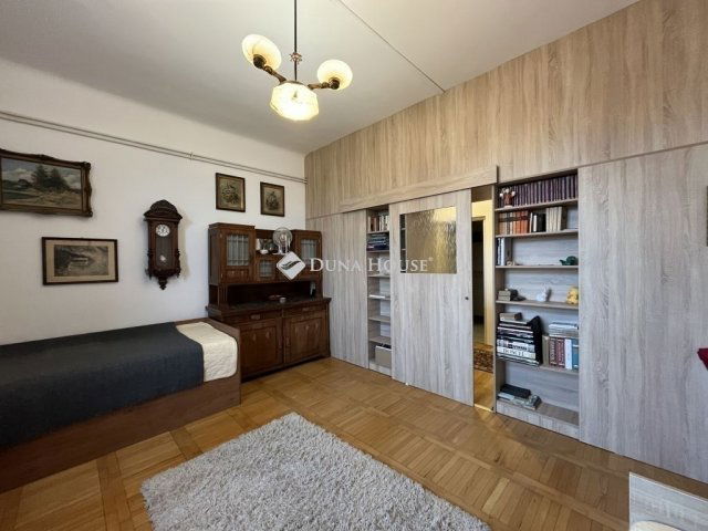 Eladó téglalakás, Budapesten, VIII. kerületben 88 M Ft, 2 szobás