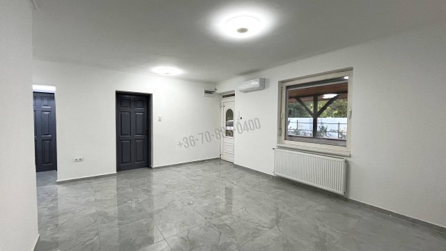 Eladó családi ház, Ócsán 94.99 M Ft, 6 szobás