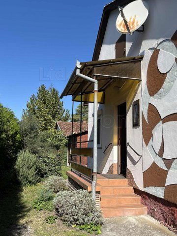 Eladó nyaraló, Balatonfenyvesen 38.5 M Ft, 2 szobás