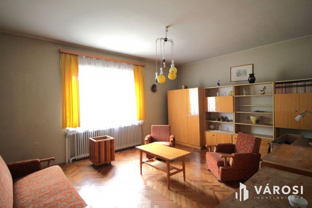 Eladó családi ház, Csepregen 51.9 M Ft, 4 szobás
