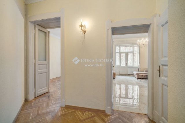 Eladó téglalakás, Budapesten, XIV. kerületben 79.9 M Ft