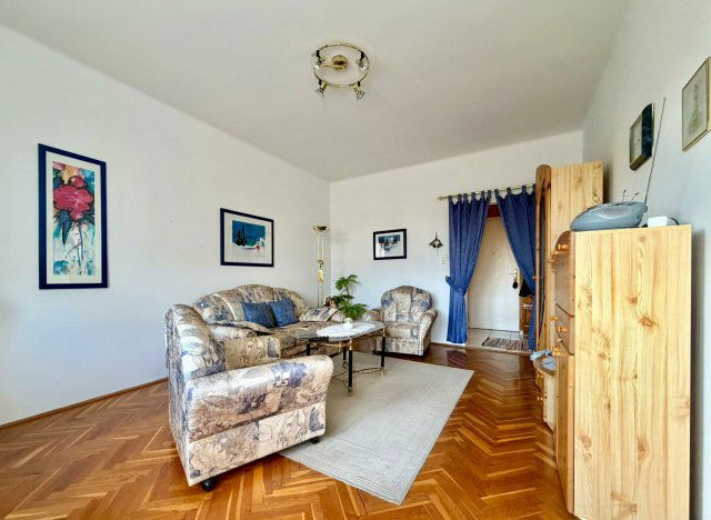 Eladó téglalakás, Sárváron 39.9 M Ft, 2 szobás