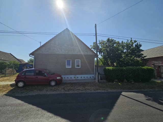 Eladó családi ház, Malomsokon 28.9 M Ft, 3 szobás