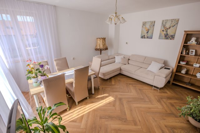 Eladó családi ház, Érden 134 M Ft, 3+2 szobás