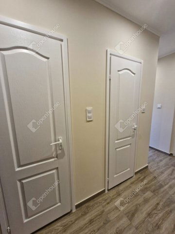 Kiadó panellakás, albérlet, Győrött 200 E Ft / hó, 2 szobás