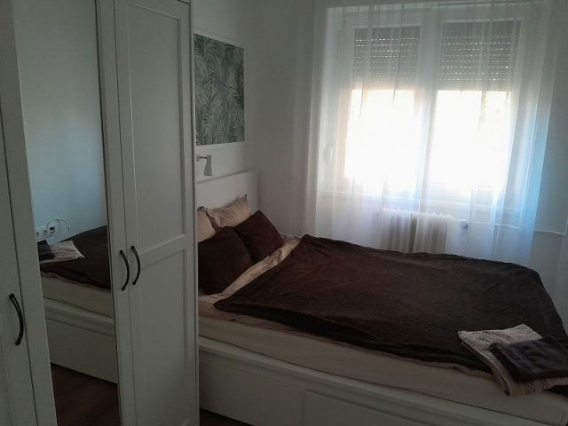Kiadó téglalakás, albérlet, Tatabányán 180 E Ft / hó