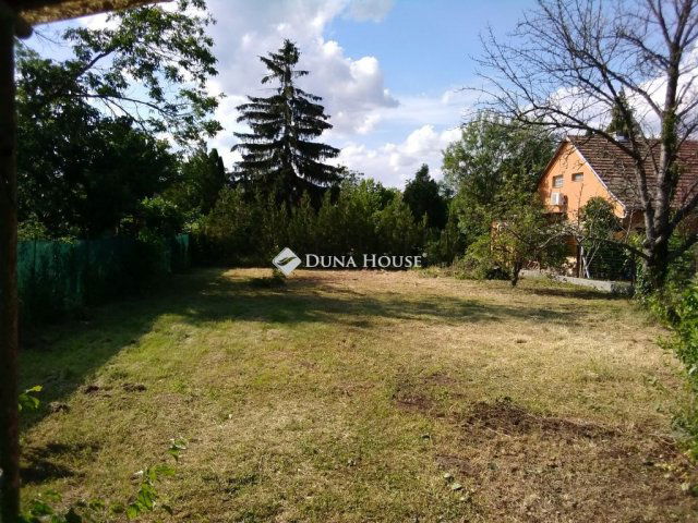 Eladó nyaraló, Velencén 29.9 M Ft, 1 szobás