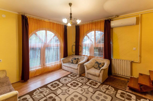Eladó családi ház, Tiszavárkonyban 44.4 M Ft, 4 szobás
