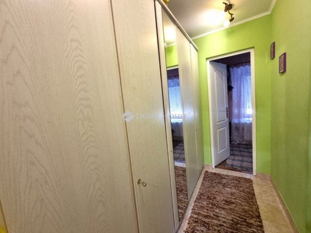 Eladó családi ház, Tápióbicskén 58 M Ft, 4 szobás