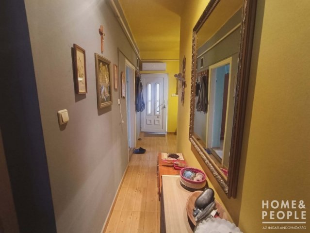 Eladó családi ház, Kisteleken 42.5 M Ft, 2 szobás