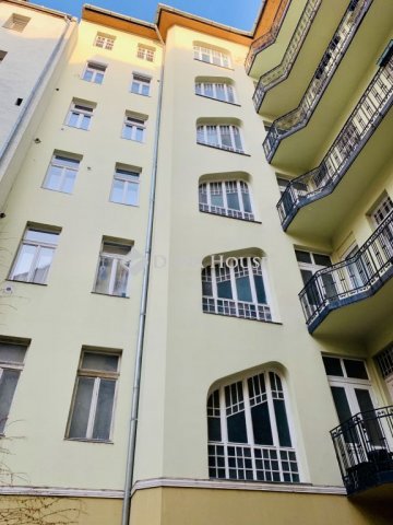 Eladó téglalakás, Budapesten, V. kerületben 104.5 M Ft, 3 szobás