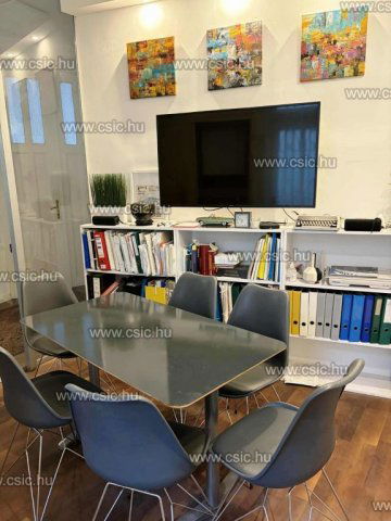 Eladó téglalakás, Budapesten, II. kerületben 165 M Ft, 4 szobás