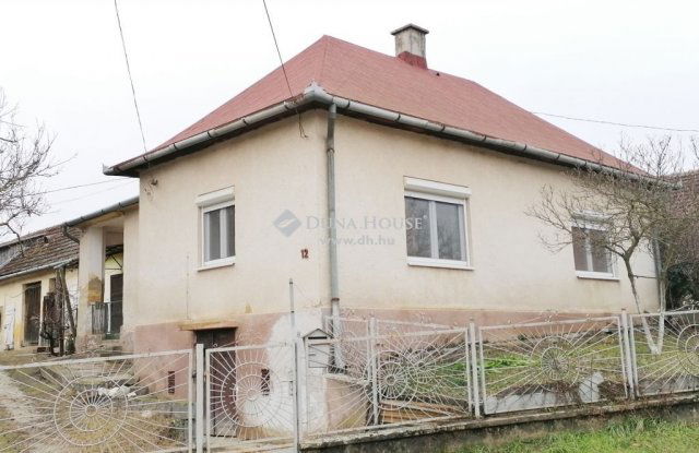 Eladó családi ház, Iharosberényben 19.9 M Ft, 5 szobás