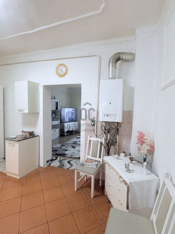 Eladó családi ház, Győrött 65.99 M Ft, 2 szobás