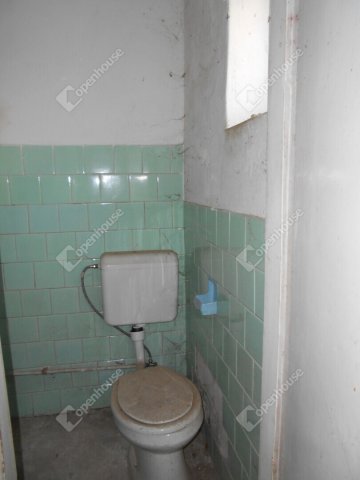 Eladó családi ház, Hegyhátszentjakabon 28 M Ft, 2 szobás