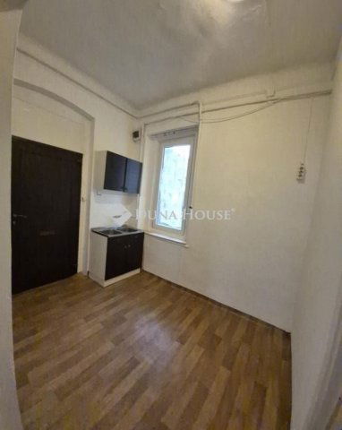 Eladó téglalakás, Budapesten, IV. kerületben 43 M Ft, 1 szobás