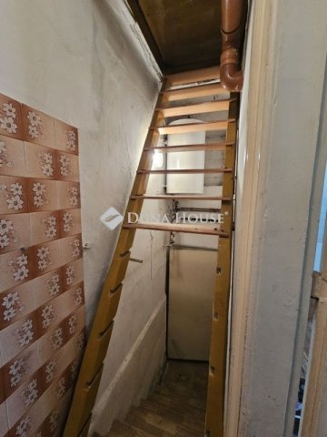 Eladó családi ház, Budapesten, XV. kerületben 154 M Ft, 3 szobás