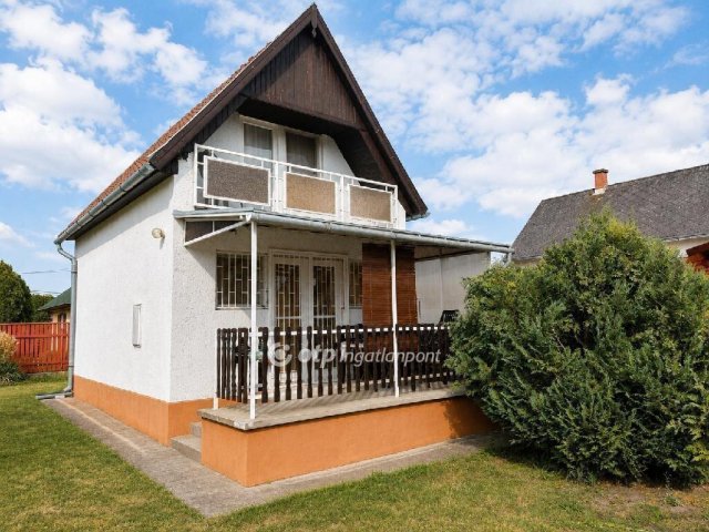 Eladó nyaraló, Tóalmáson 19.5 M Ft / költözzbe.hu
