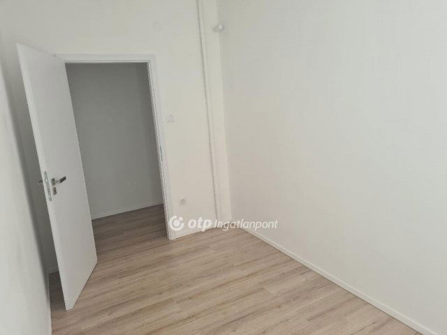 Eladó téglalakás, Budapesten, XII. kerületben 124.9 M Ft