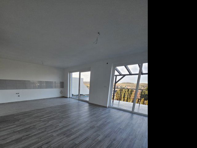 Eladó családi ház, Teskándon 79.9 M Ft, 5 szobás