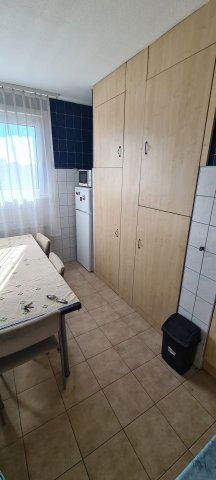Eladó téglalakás, Nyíregyházán 42 M Ft, 2+1 szobás