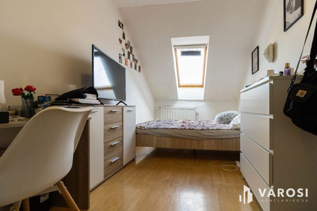 Kiadó téglalakás, albérlet, Gyulán 110 E Ft / hó, 3 szobás