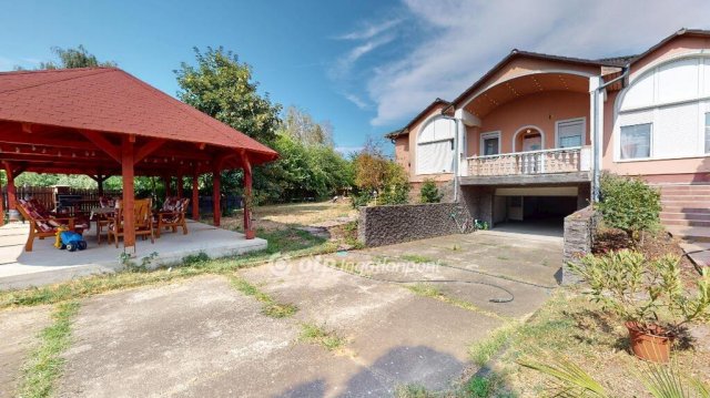 Eladó családi ház, Demecseren 79.9 M Ft, 4 szobás