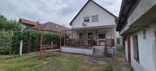 Eladó családi ház, Budapesten, XVIII. kerületben 129.9 M Ft