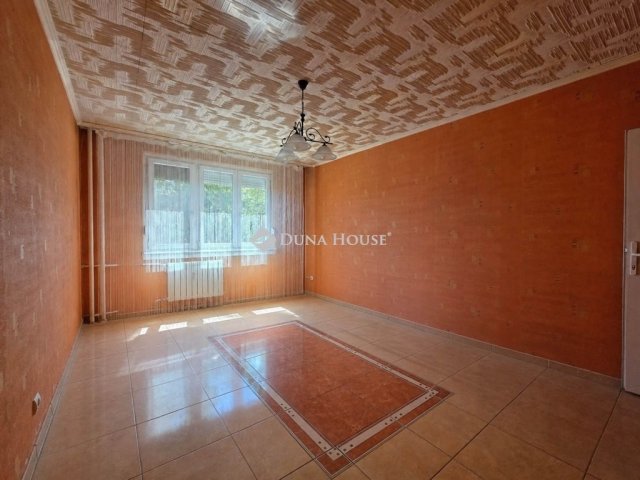 Eladó panellakás, Budapesten, XV. kerületben 62.9 M Ft, 2 szobás